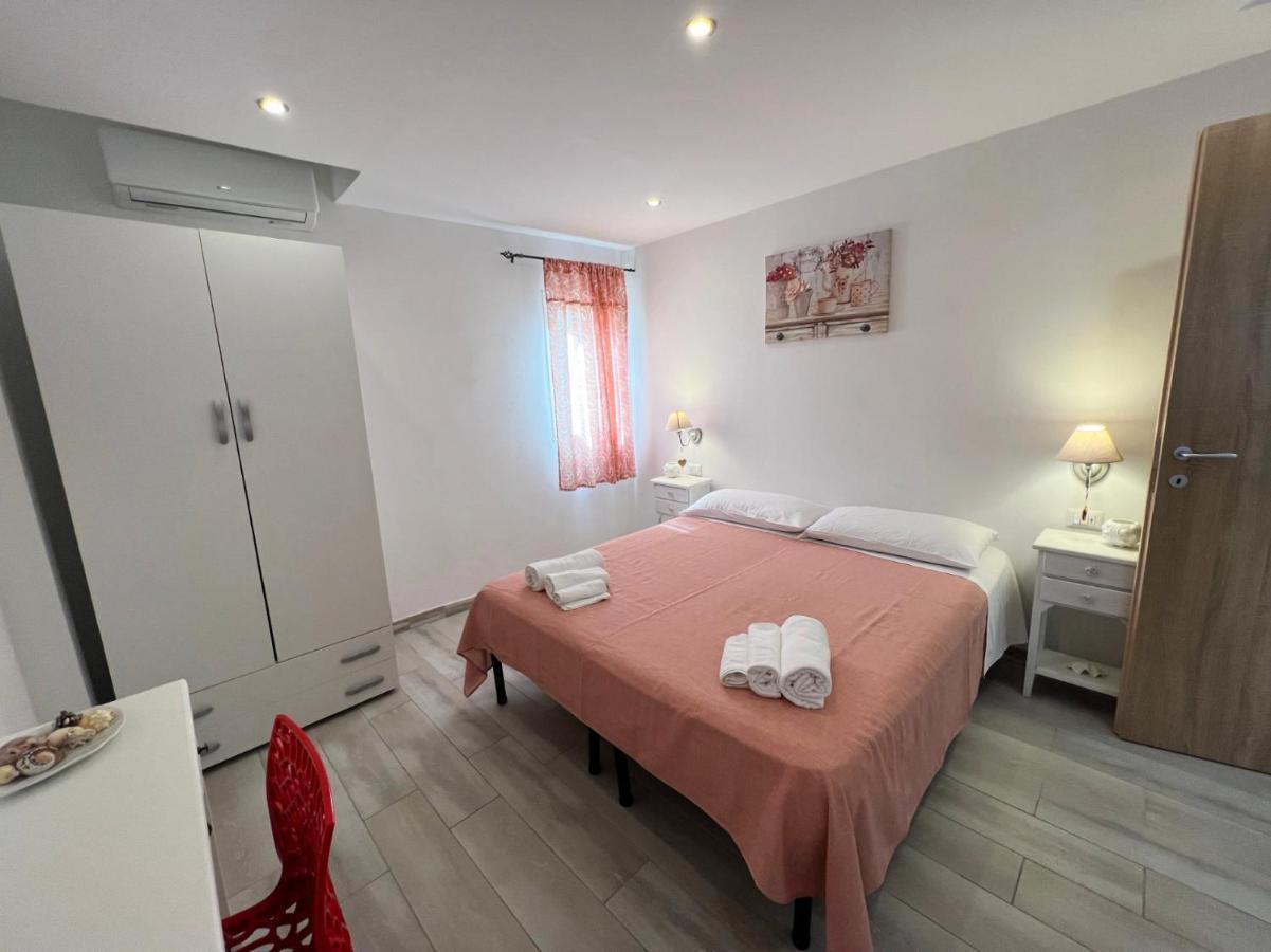 Camere Dieci Maggio Ponza Eksteriør bilde