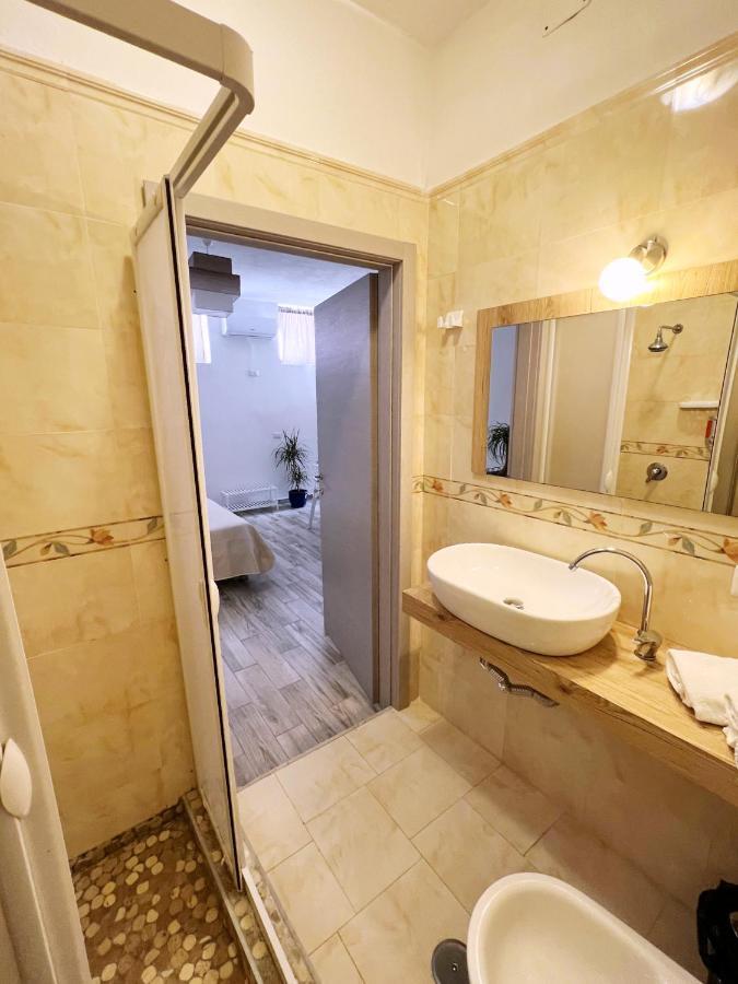 Camere Dieci Maggio Ponza Eksteriør bilde