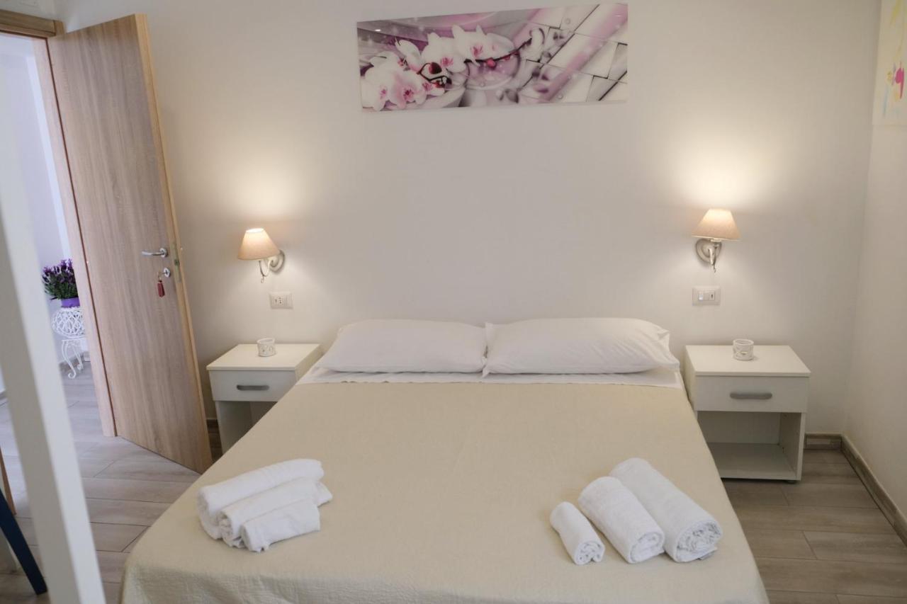 Camere Dieci Maggio Ponza Eksteriør bilde