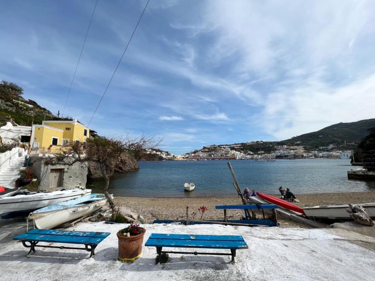 Camere Dieci Maggio Ponza Eksteriør bilde